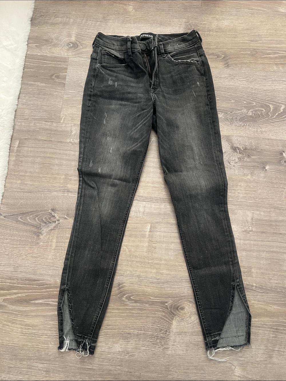 Express Women's Washed Black Skinny Jeans with Ankle Slits